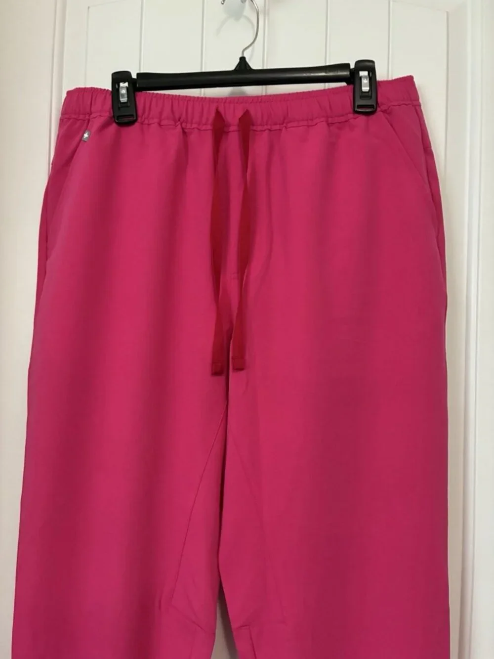 Figs Scrub Tansen Jogger In Dark Pink Size LS 34” x 28”